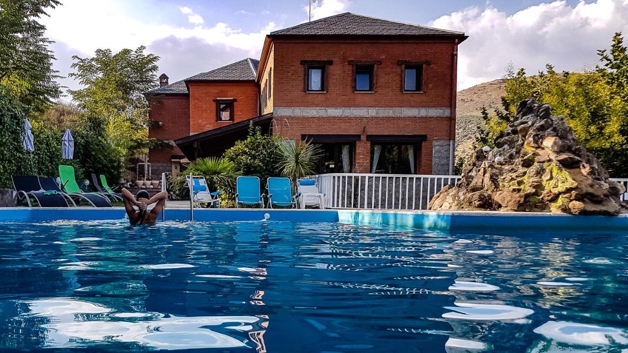Hotel Rural Don Burguillo El Tiemblo Zewnętrze zdjęcie